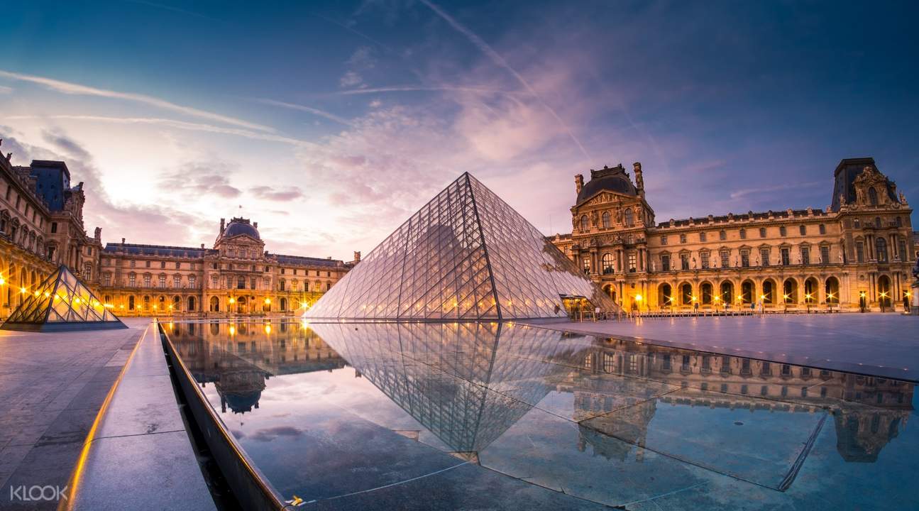 Vidro no museu do Louvre
